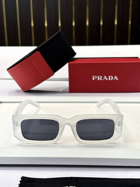 Prada milano 25