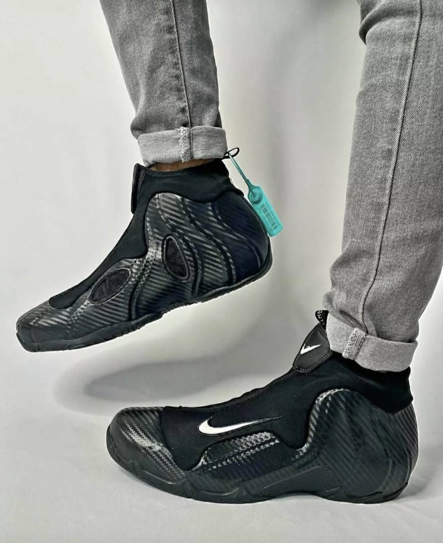 Nik e Air Flight Posite Carbon Fiber