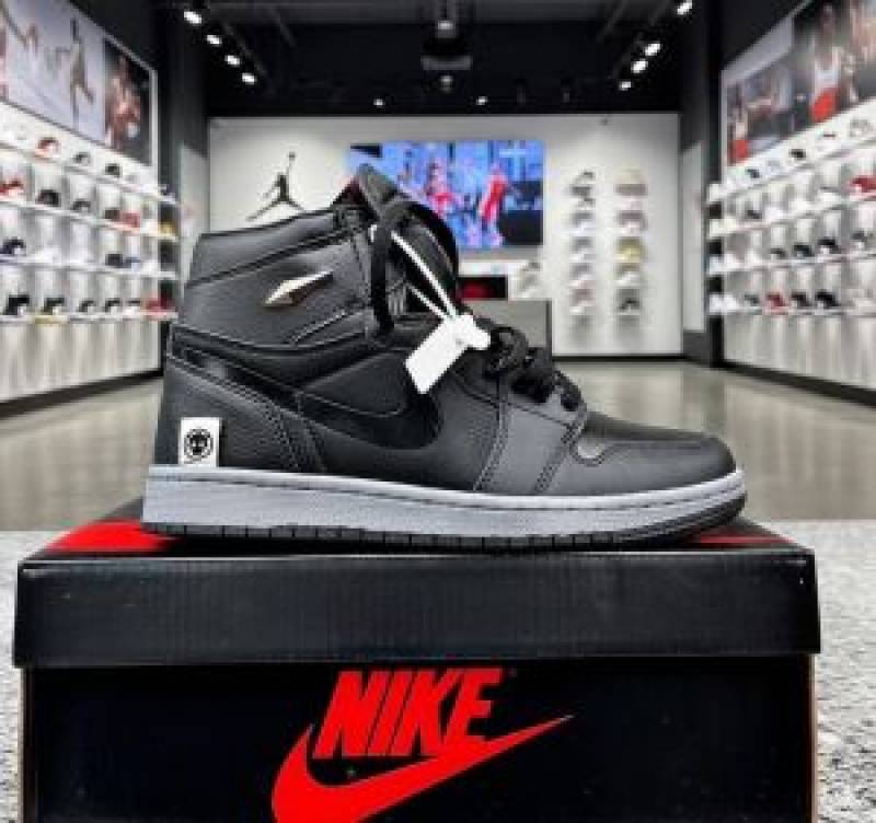 Nike Air Jordan 1 Rox