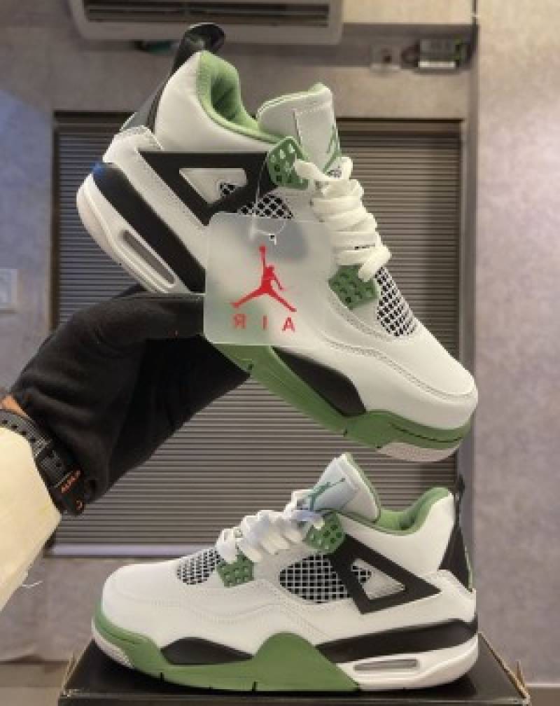 Nike Air Jordan 4 Seafoam