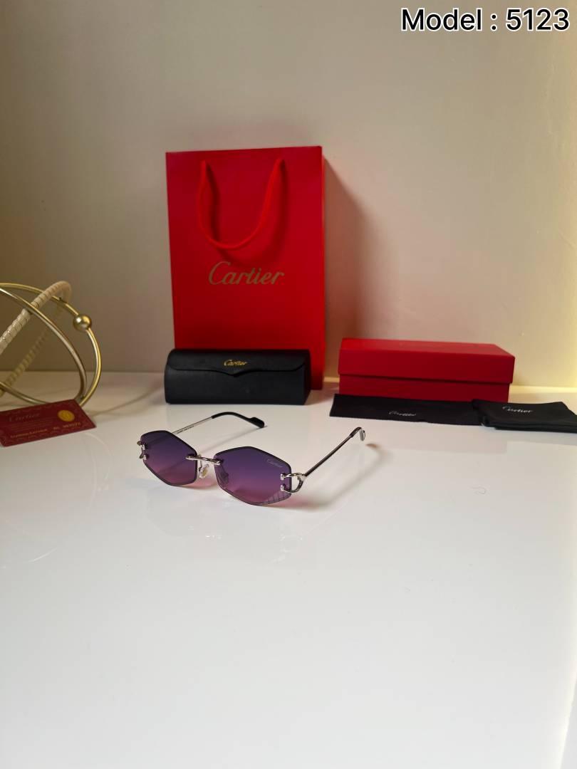 Cartieer 5123 purple with multi