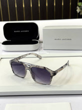Marc jacobs 2343 gray marble