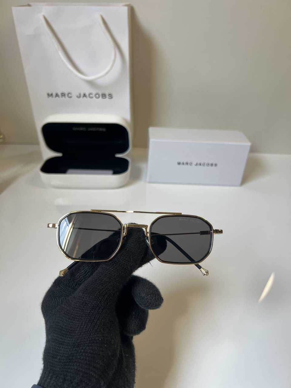 Marc Jacobs 3186 black gold