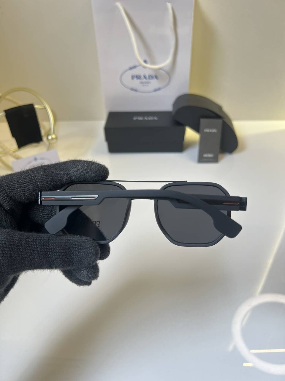 Pradda 0043 black