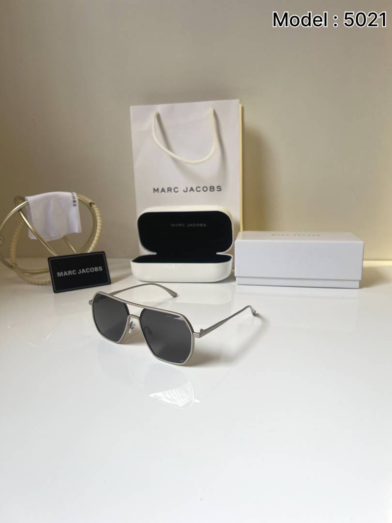 Marc Jacobs 5021 black silver
