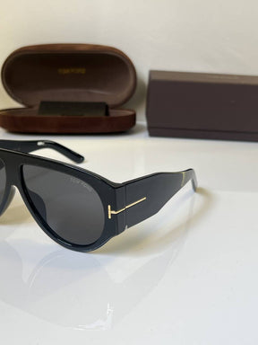 Tomford 6154 black