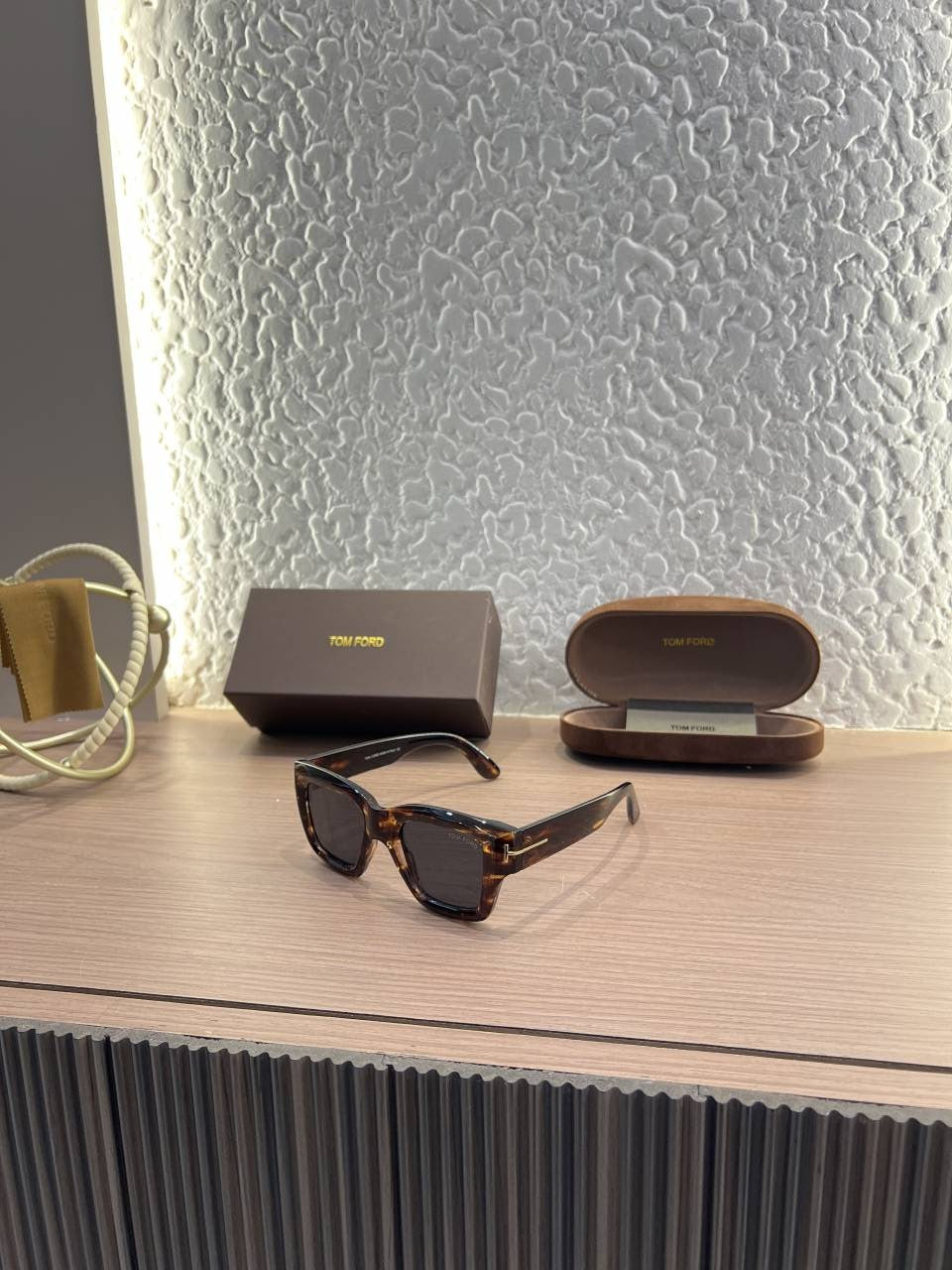 Tomford 184 tiger brown