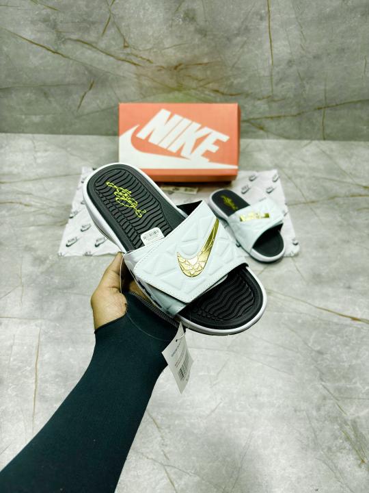 NIKE AIR-MAX LEBRON PREMIUM-SLIDE-BLACK-WHITE
