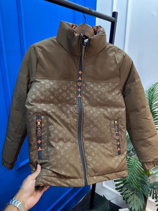 LOUI S VUITTON REVERSEABLE JACKET 1040