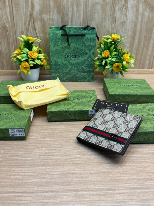 GUCCI WALLET V834