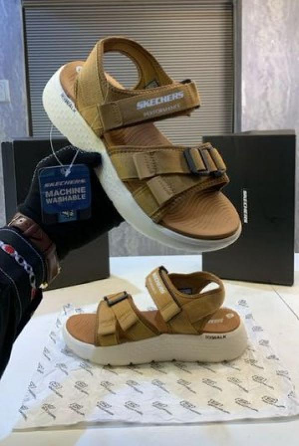 Skechers--Go-Walk-tan-white-Premium-Sandal