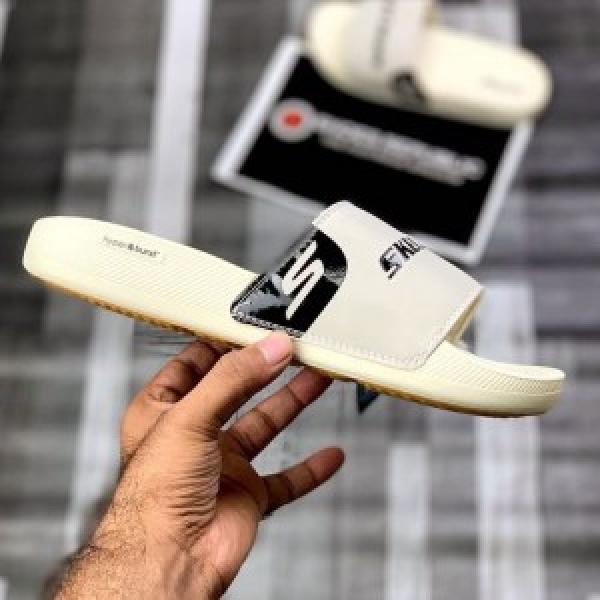 SKECHERS-HYPERRBURSST-RECOVERY-LOGO-SLIDE-CREAM