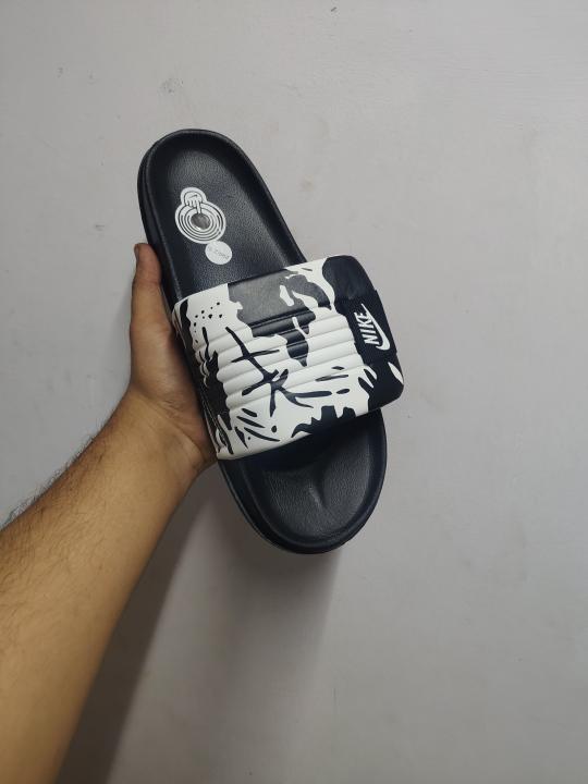 Nik.e