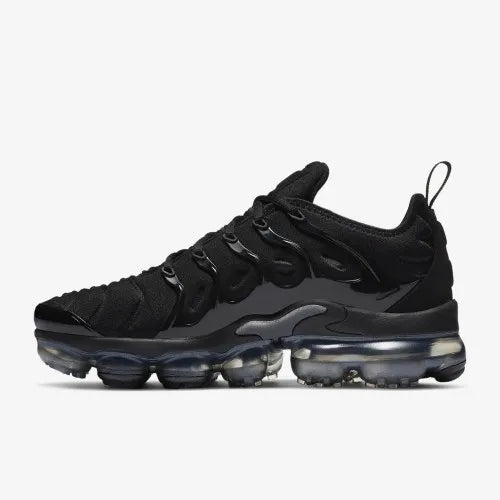 AIR VAPORMAX PLUS ALL BLACK