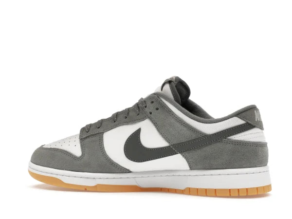 DNK LOW SMOKE GREY GUM