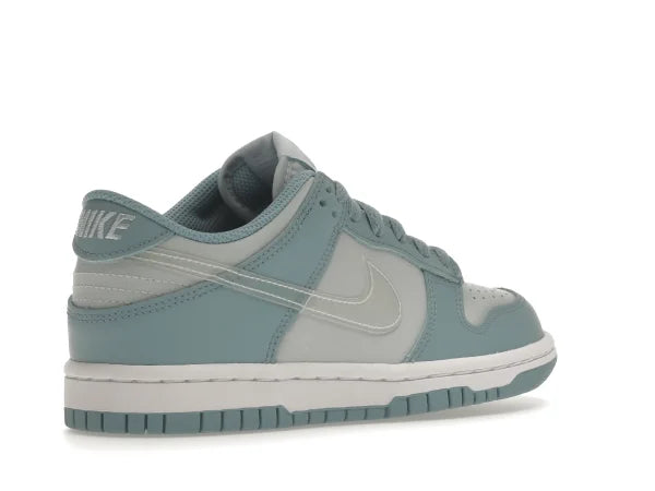 DNK LOW CLEAR BLUE SWOOSH