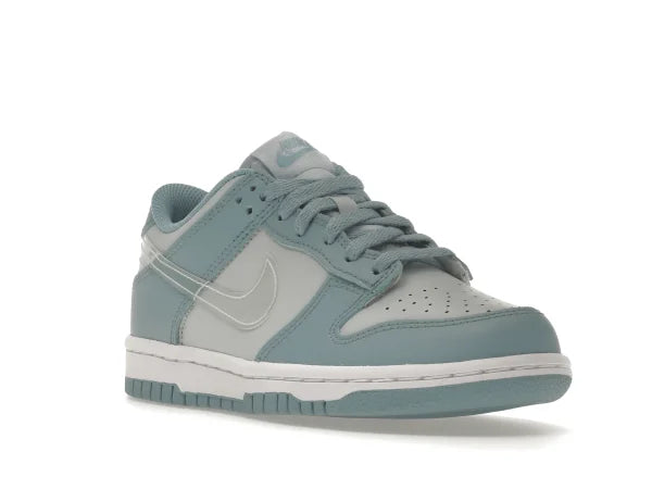 DNK LOW CLEAR BLUE SWOOSH