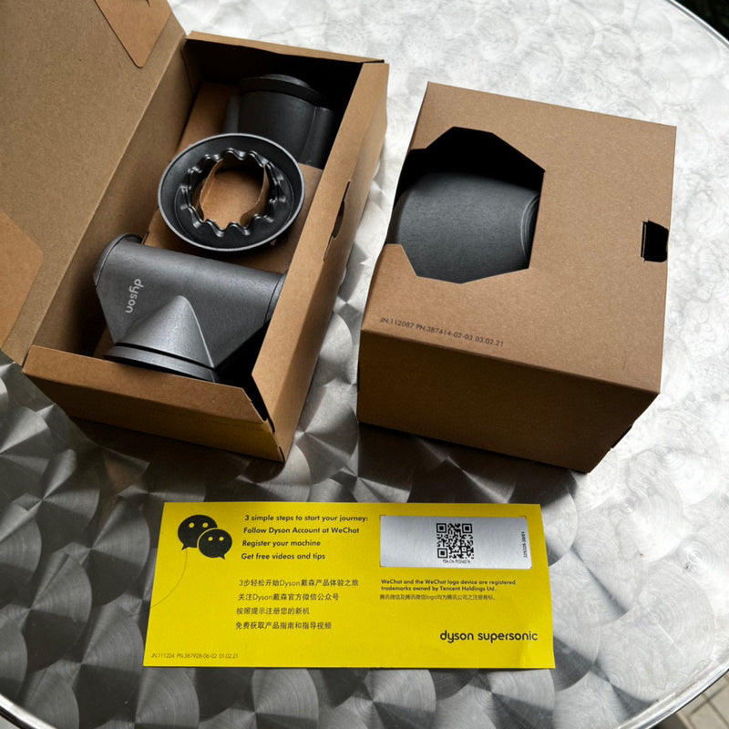 Dyson Supersonic HD08 Iron/Fuchsia