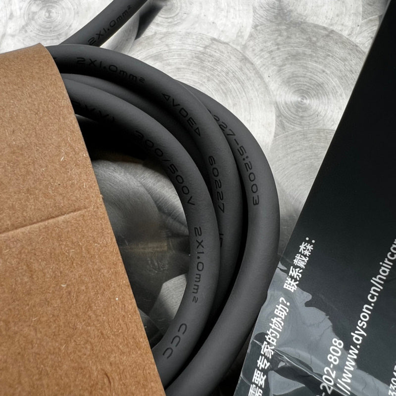 Dyson Supersonic HD08 Iron/Fuchsia