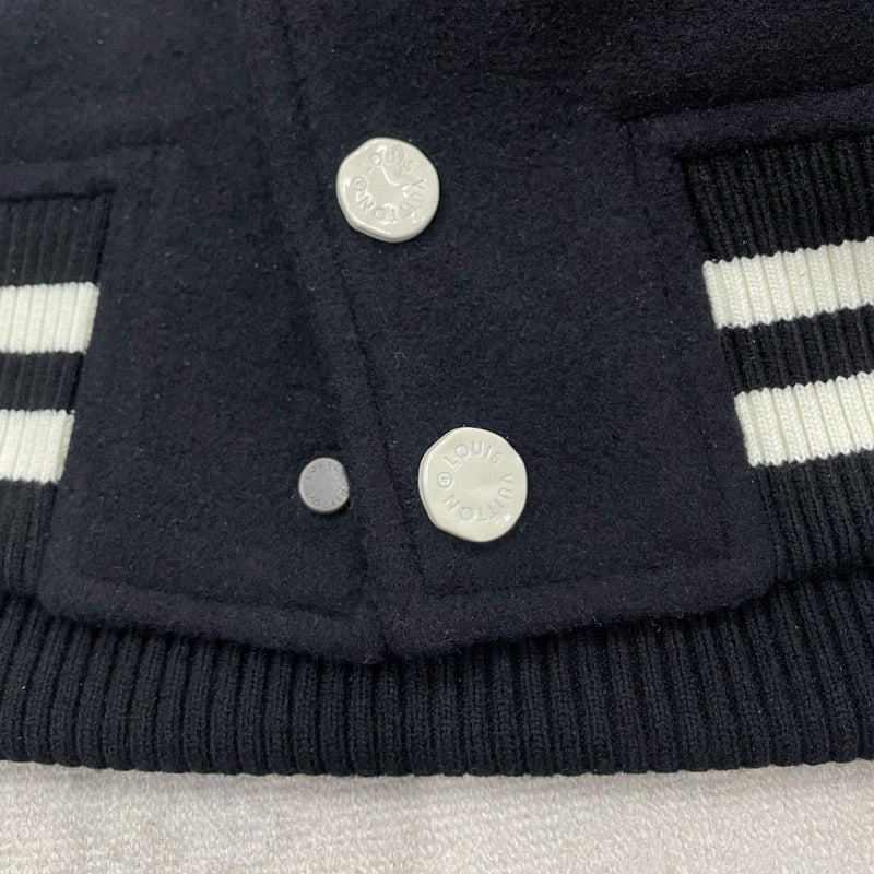 LV Jacket 050402