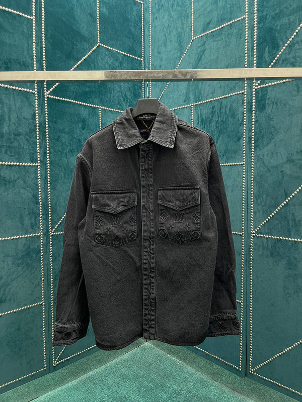 LV Jacket 102708