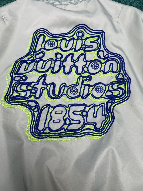 LV Jacket 110314