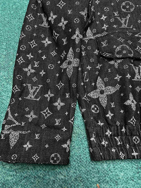LV Jacket 110322