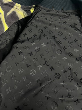 LV Jacket 113020