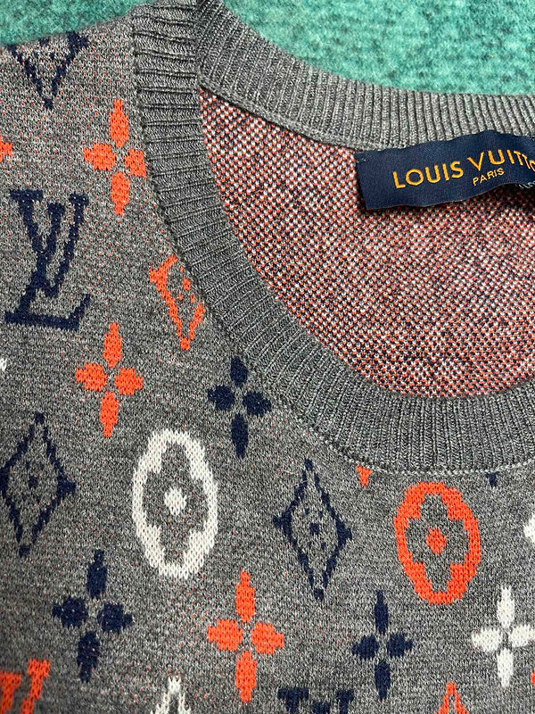 LV Shirt 111008