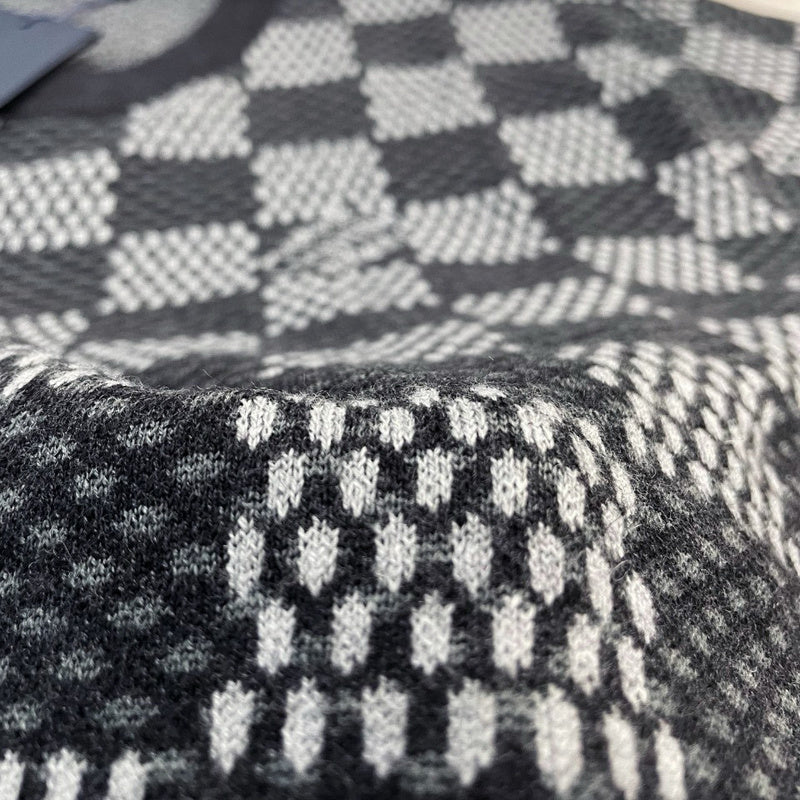 LV Shirt 1115014