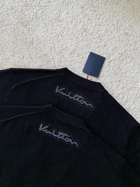 LV Shirt 122303