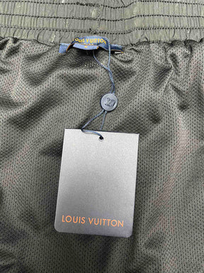 LV Shorts 102210