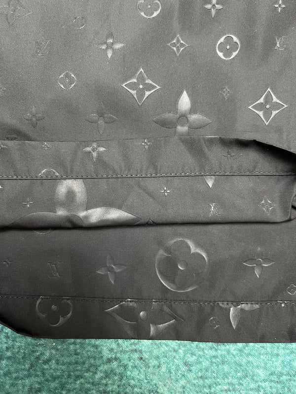 LV Shorts 102210