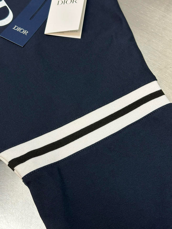 LV T-shirt 122325