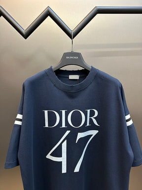 LV T-shirt 122325