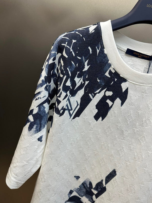 LV T-shirt 122326