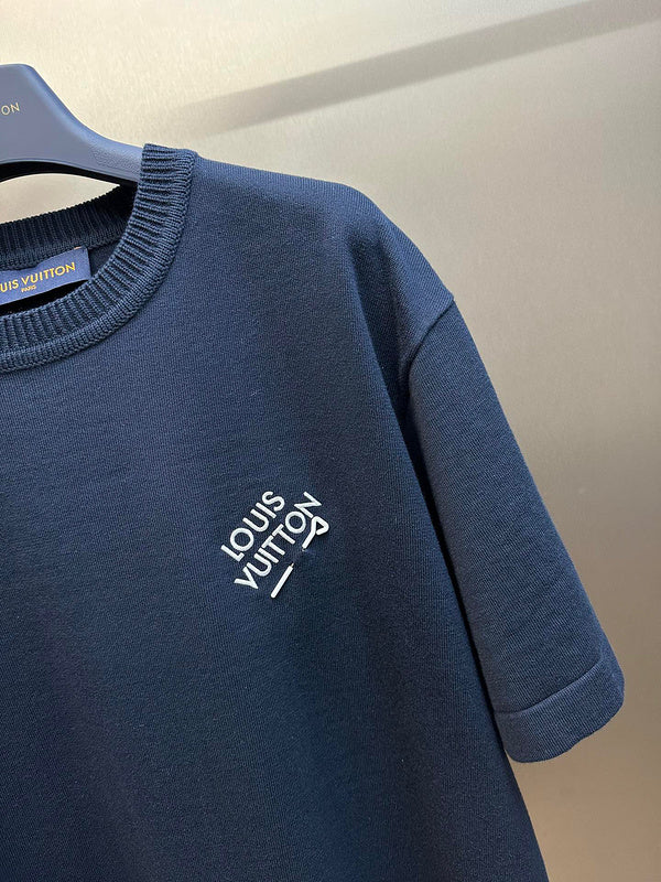 LV T-shirt 122329