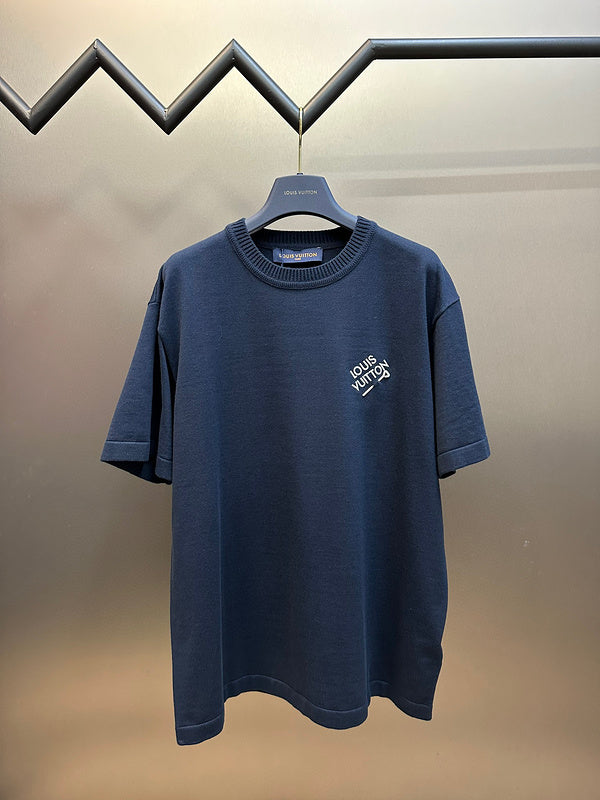 LV T-shirt 122329
