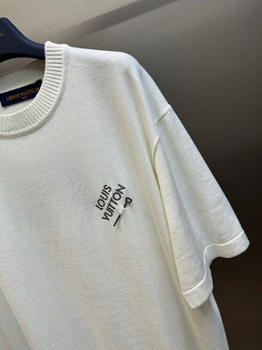 LV T-shirt 122330