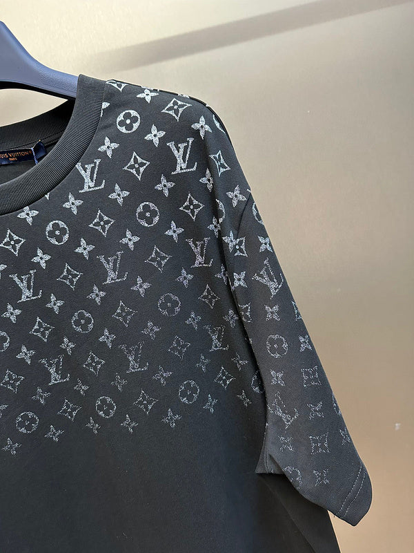 LV T-shirt 122377