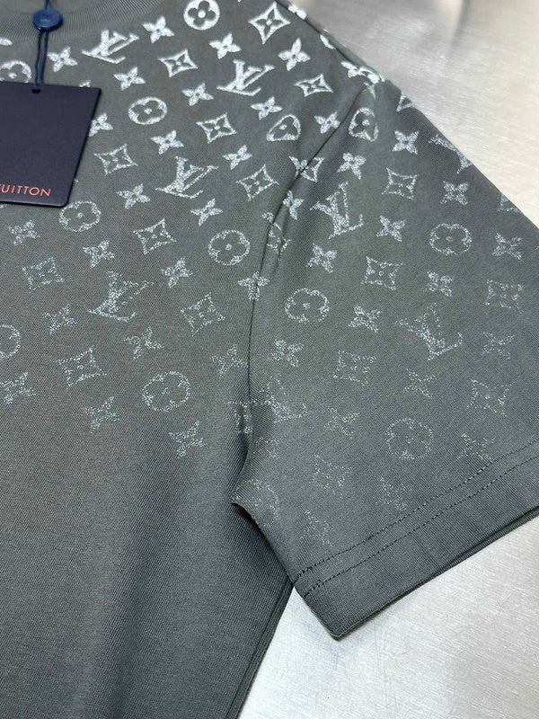 LV T-shirt 122378