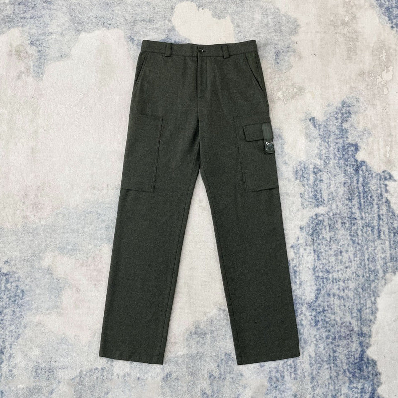 LV pants 012402