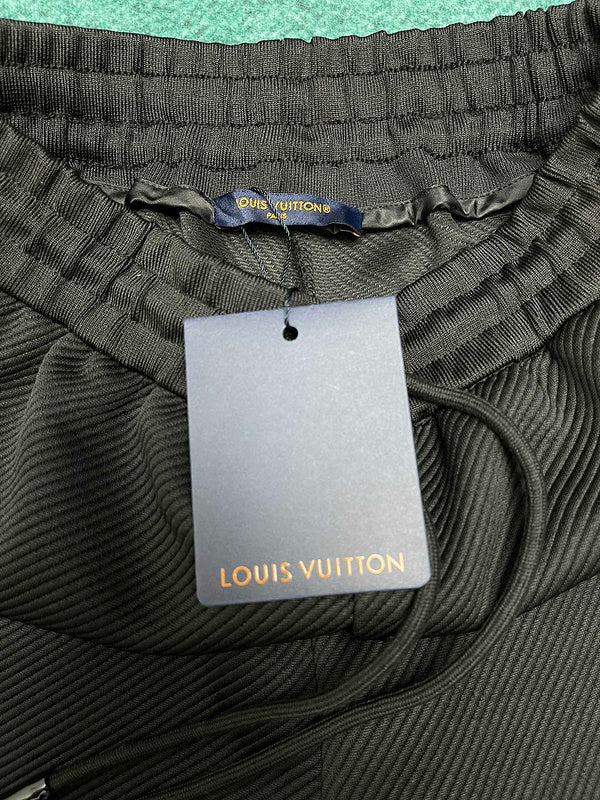 LV pants 102507