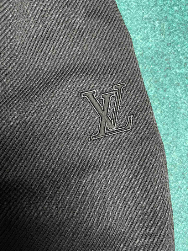 LV pants 102507