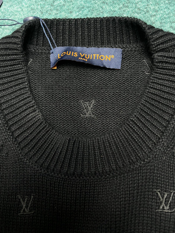 LV shirts 041003