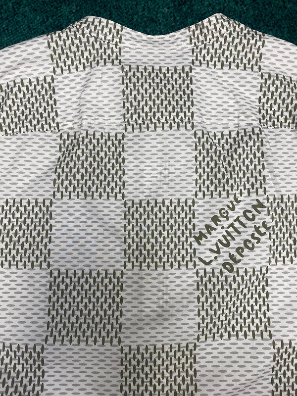 LV shirts 041009
