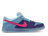 SB DNK LOW X RUN THE JEWEL
