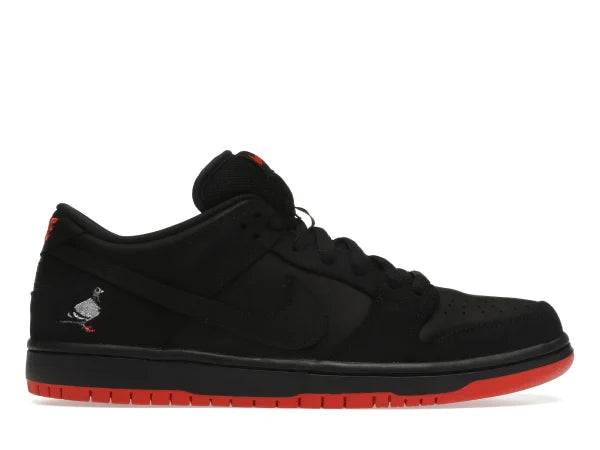 SB DNK LOW BLACK PIGEON