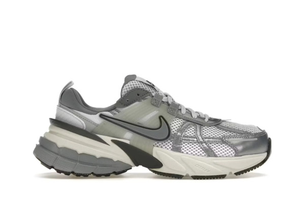 V2K RUN PLATINUM GRAY AND SILVER