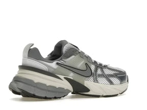 V2K RUN PLATINUM GRAY AND SILVER